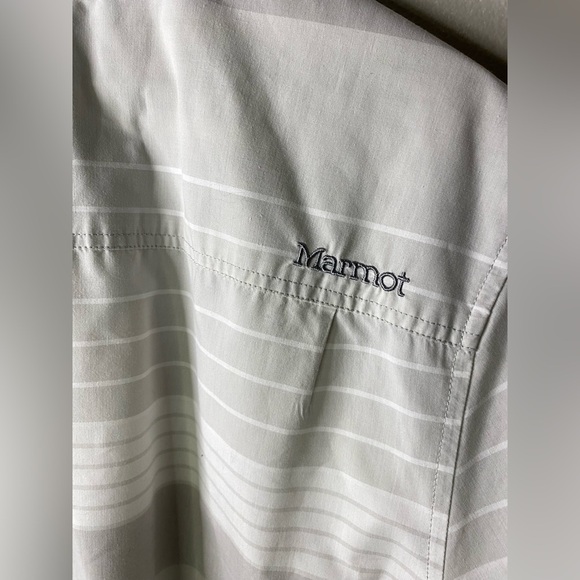 Marmot short sleeve button down XL men grey white stripes - Picture 10 of 11